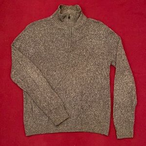 Gap 3/4 Zipper Sweater
